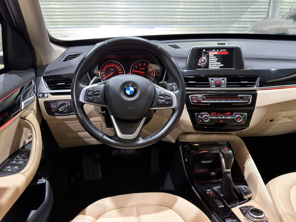 BMW X1 Branco