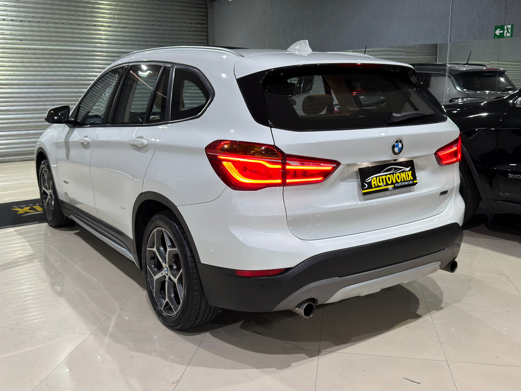 BMW X1 Branco