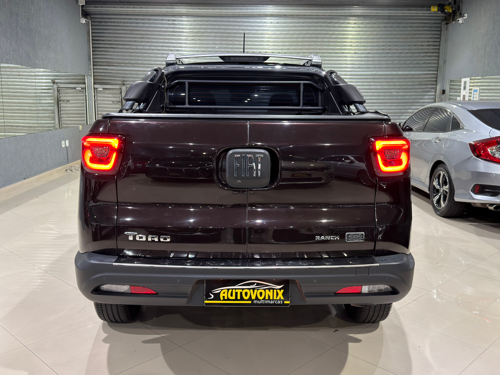 Fiat Toro Marrom