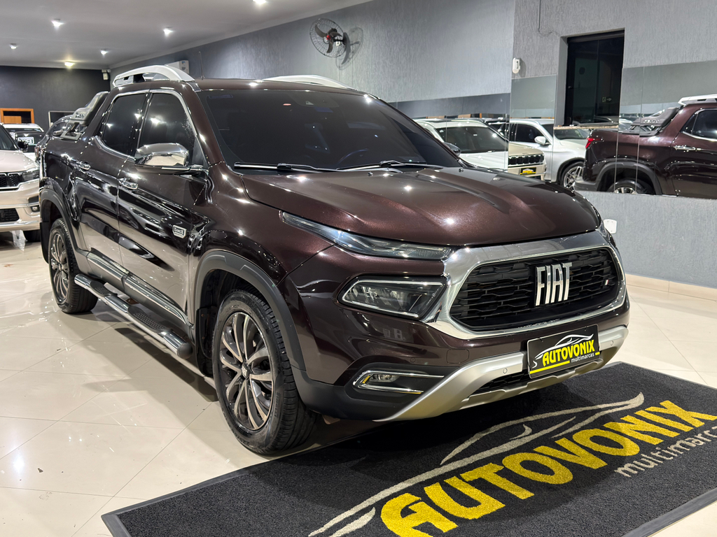 Fiat Toro Marrom