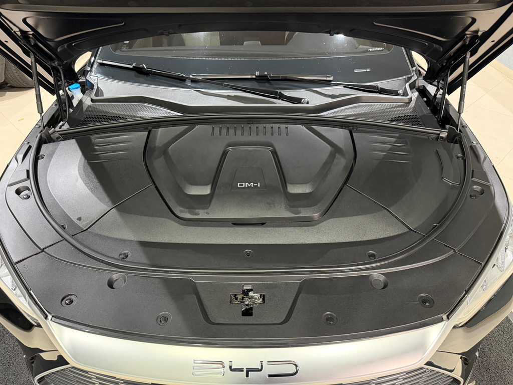 BYD SONG PLUS Preto