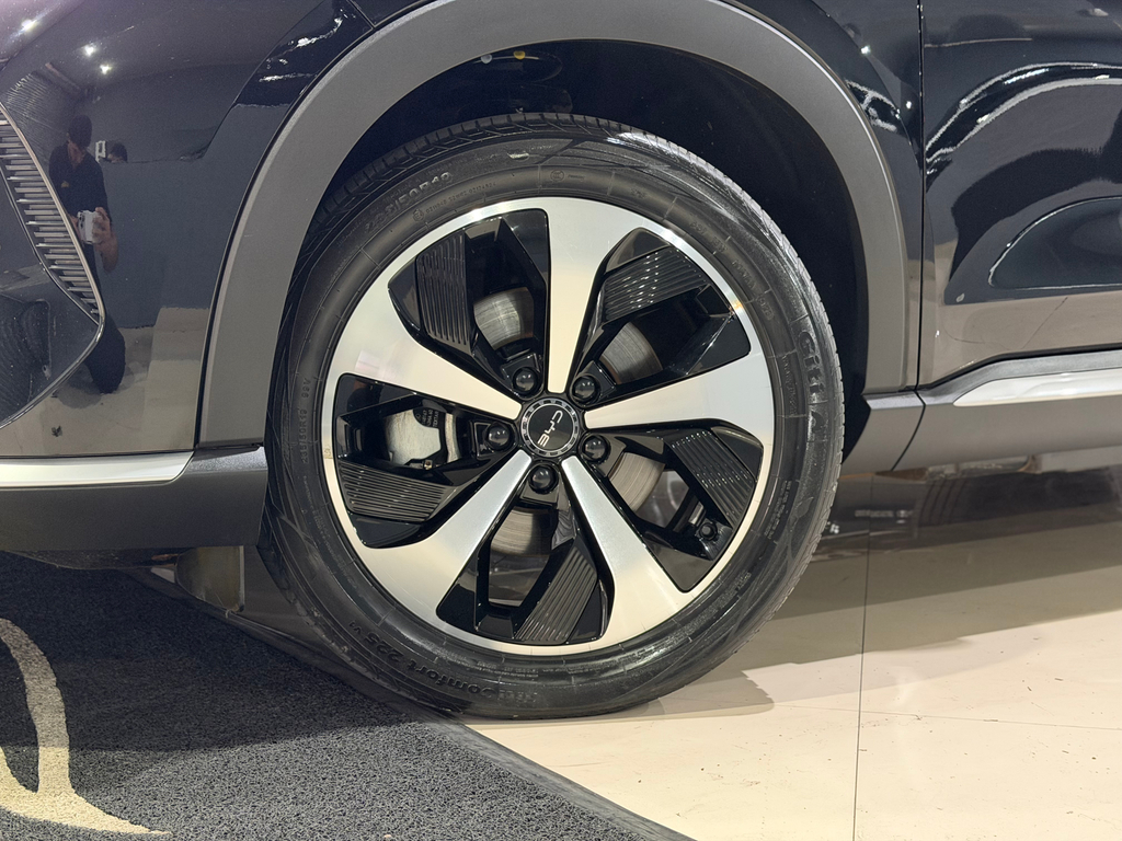 BYD SONG PLUS Preto