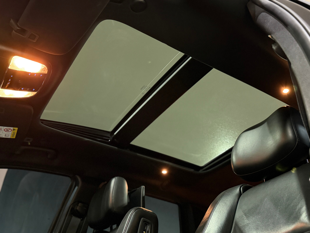 Jeep Grand Cherokee Preto