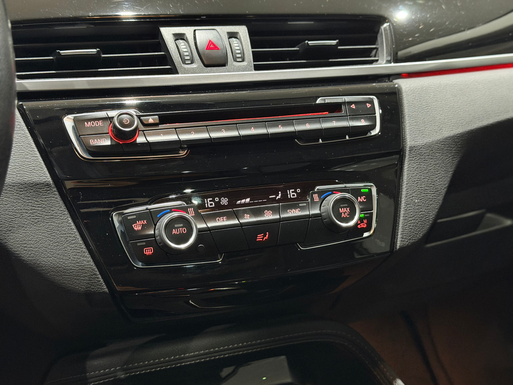 BMW X1 Cinza