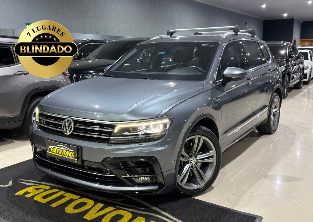 Volkswagen Tiguan Cinza