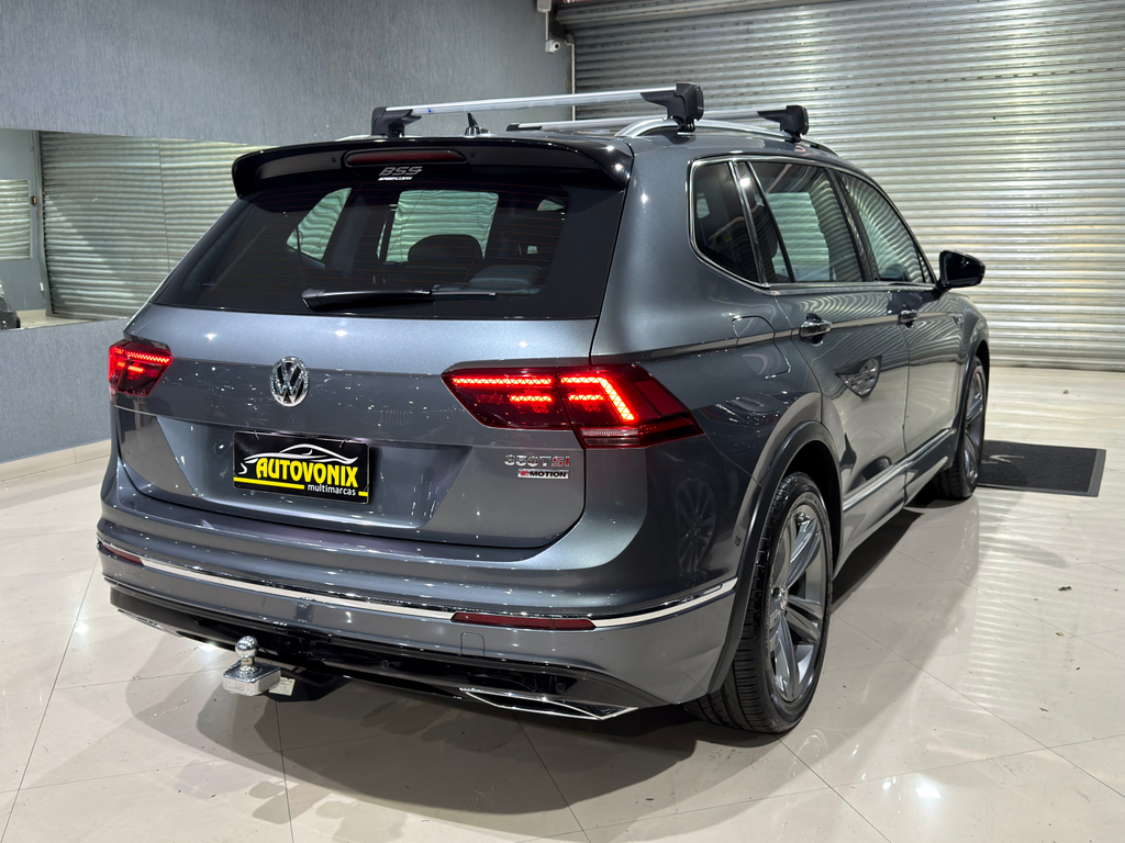 Volkswagen Tiguan Cinza