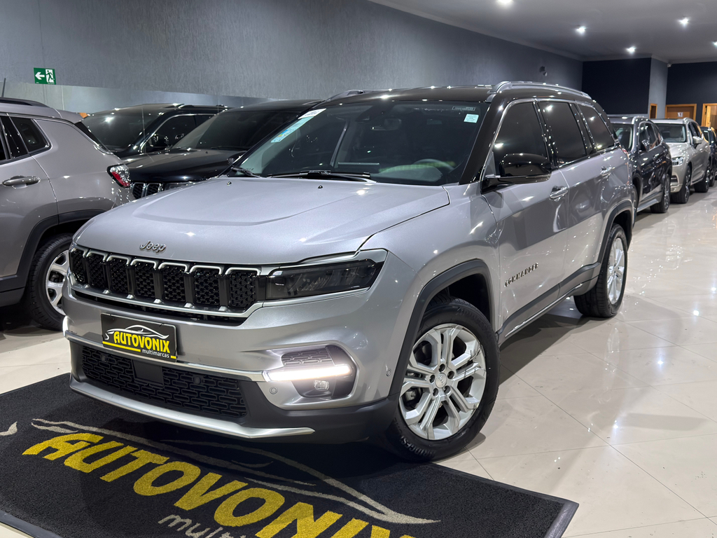 Jeep Commander Prata