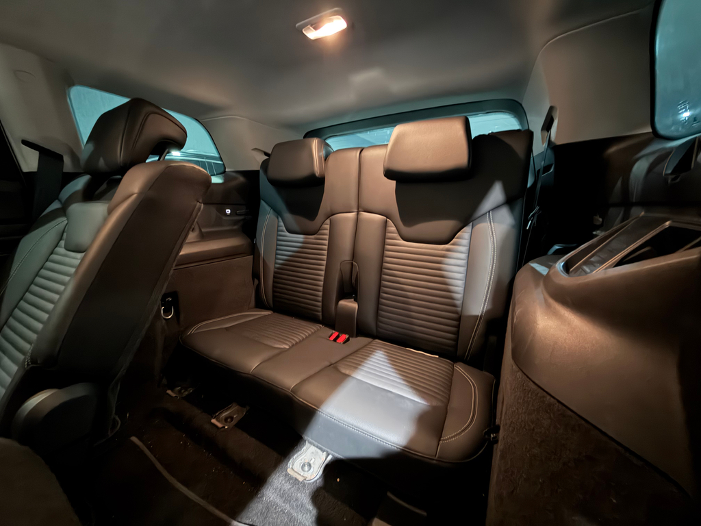 Jeep Commander Prata