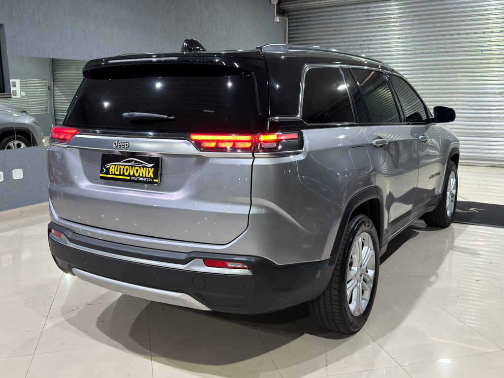 Jeep Commander Prata