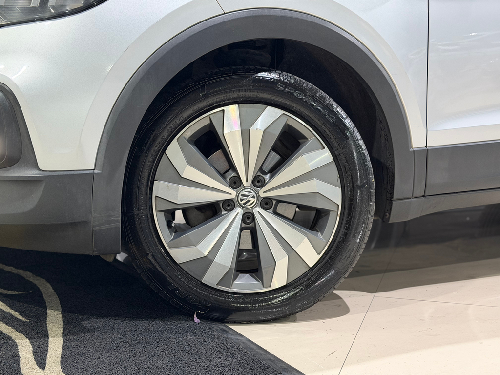 Volkswagen T-Cross Prata
