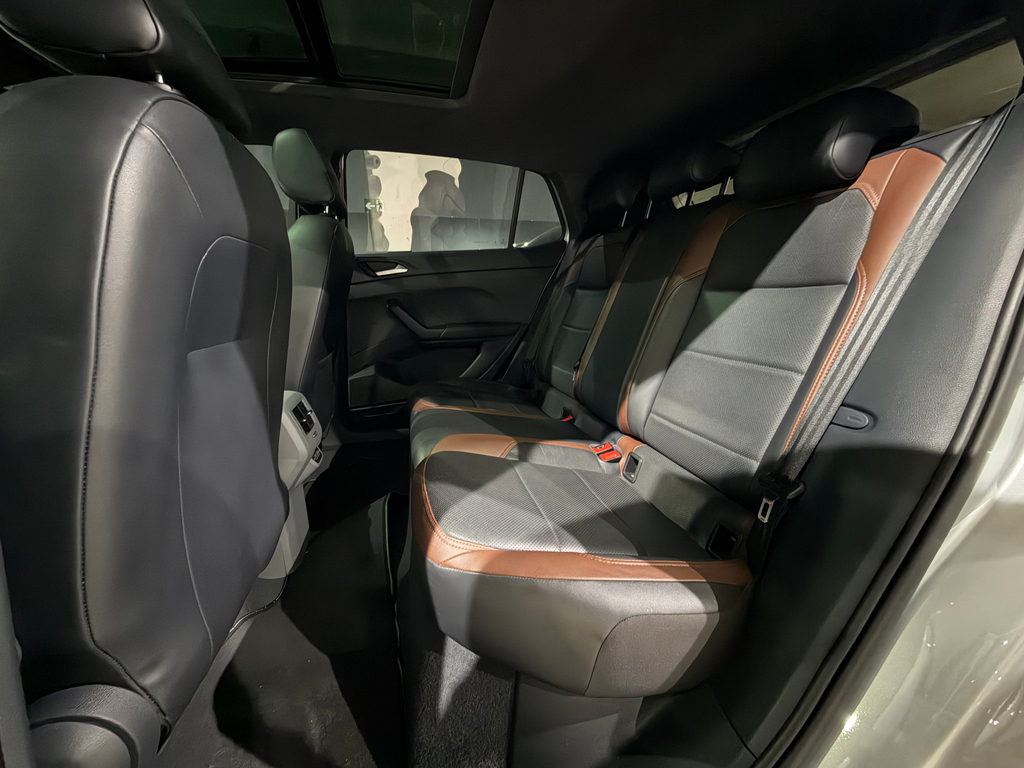 Volkswagen T-Cross Prata