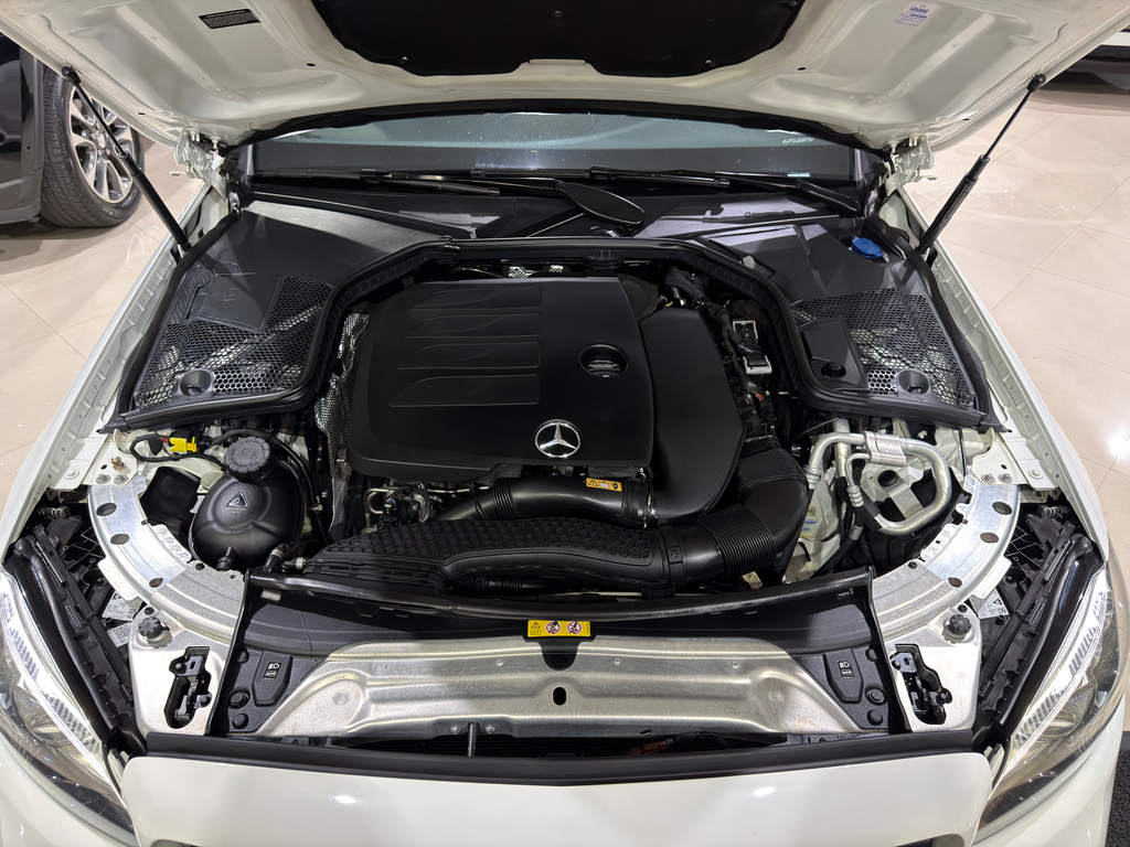 Mercedes Benz C-300 Branco