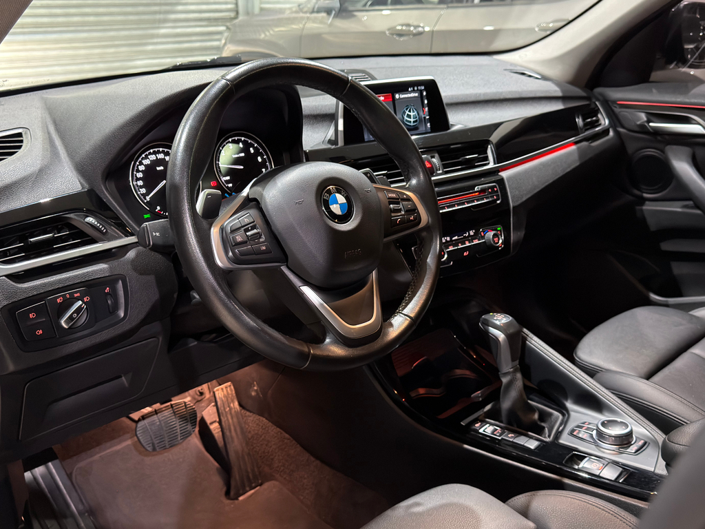 BMW X1 Cinza