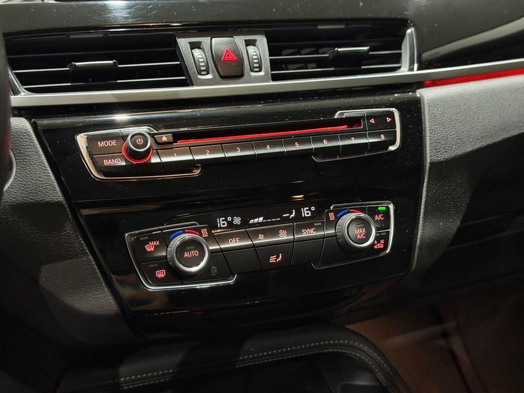 BMW X1 Cinza