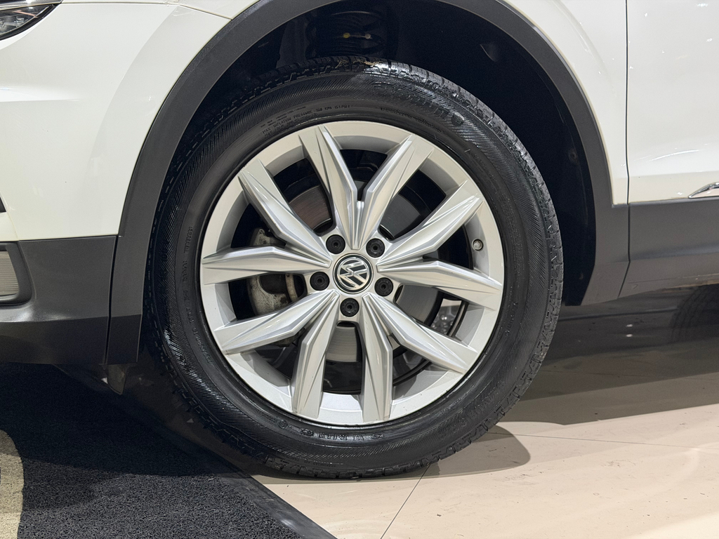 Volkswagen Tiguan Branco