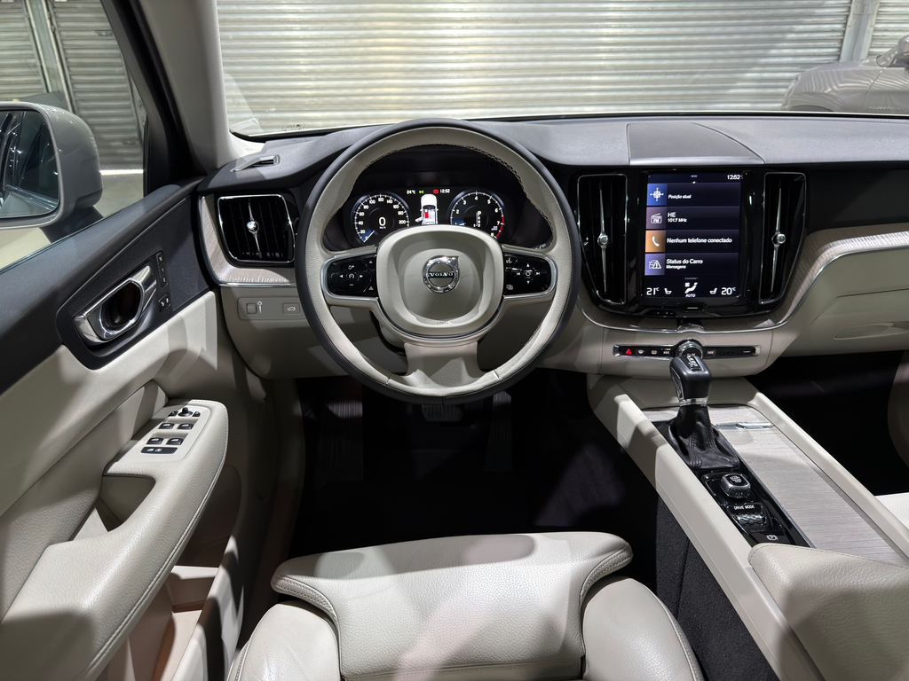Volvo XC60 Bege
