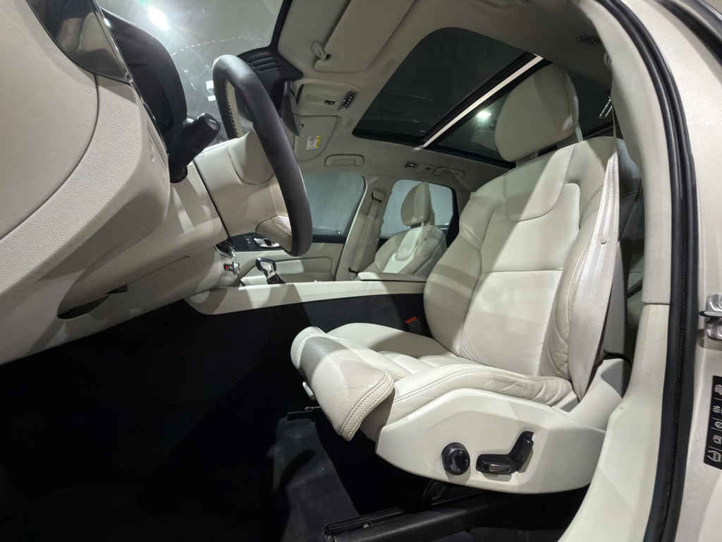 Volvo XC60 Bege