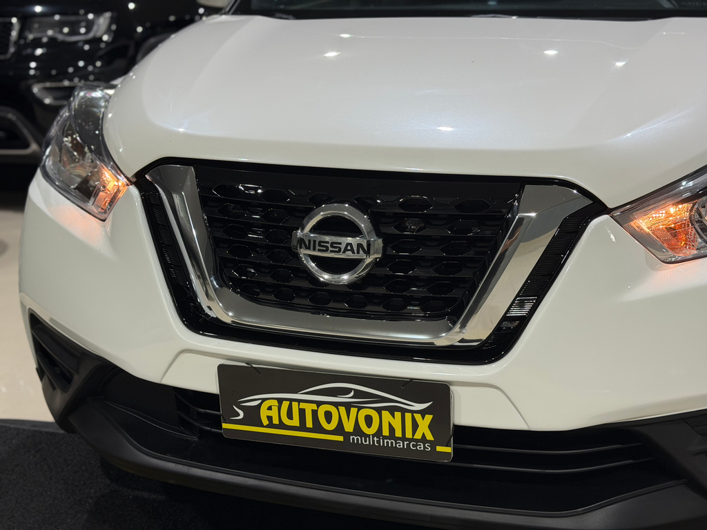 Nissan Kicks Branco