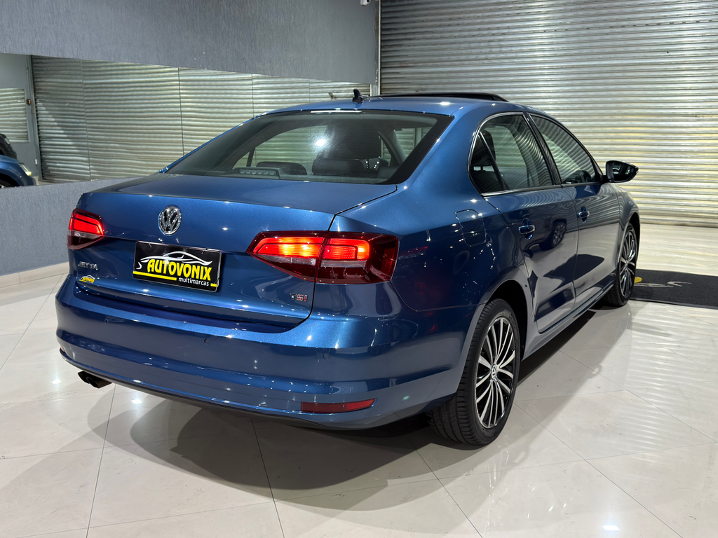 Volkswagen Jetta Azul