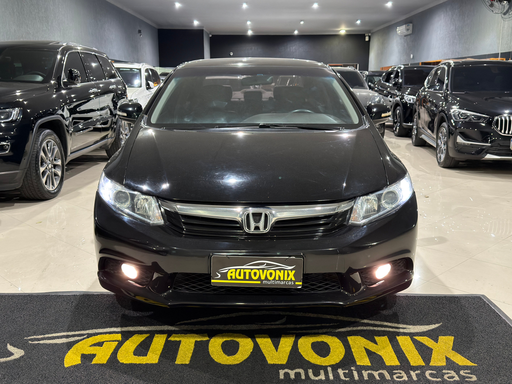 Honda Civic Preto