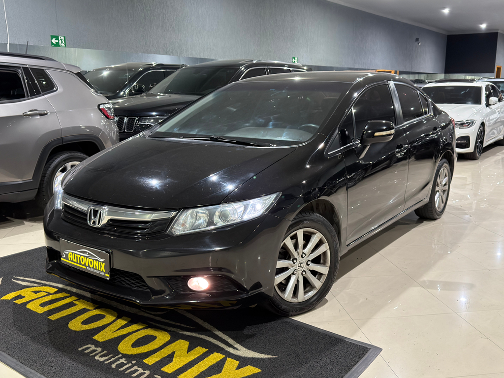 Honda Civic Preto