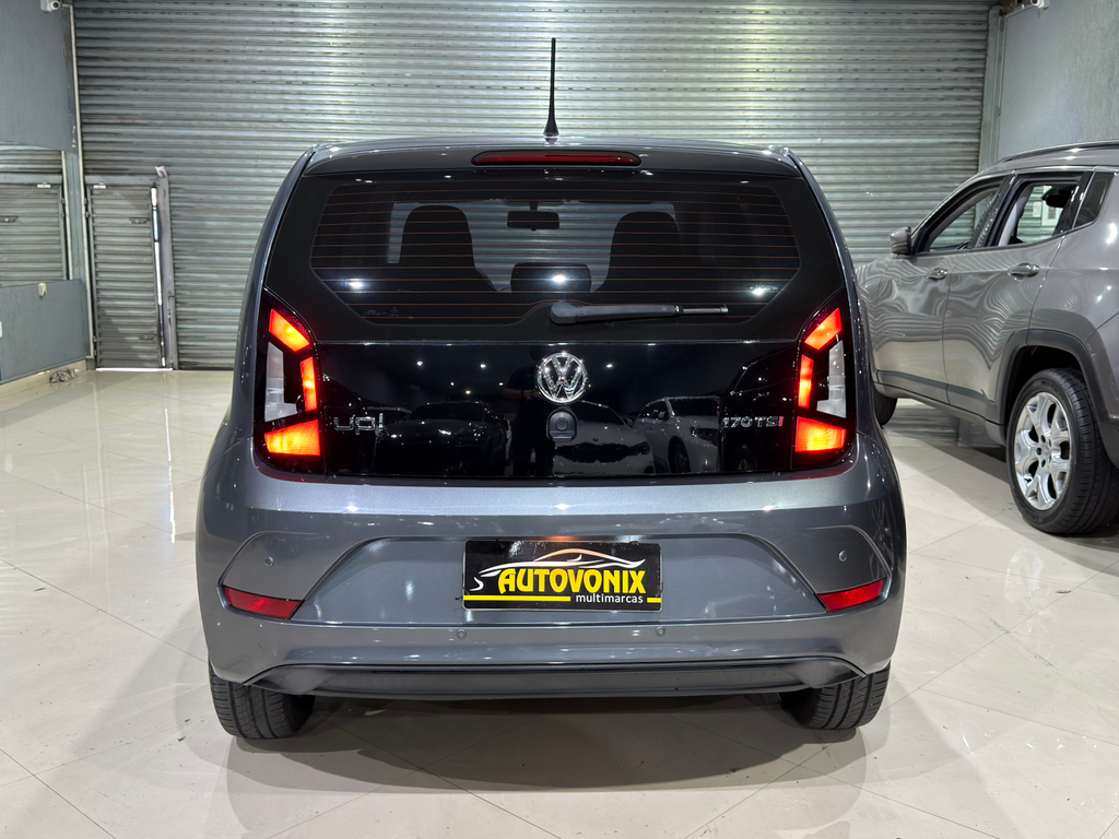 Volkswagen Up! Cinza