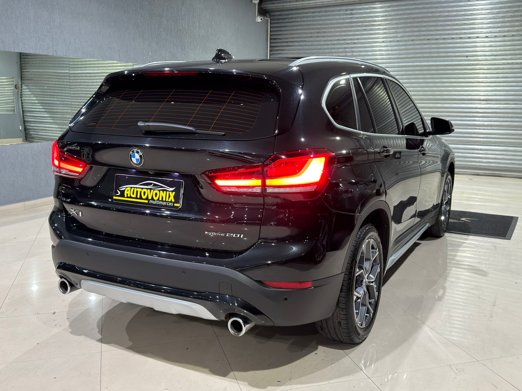 BMW X1 Preto