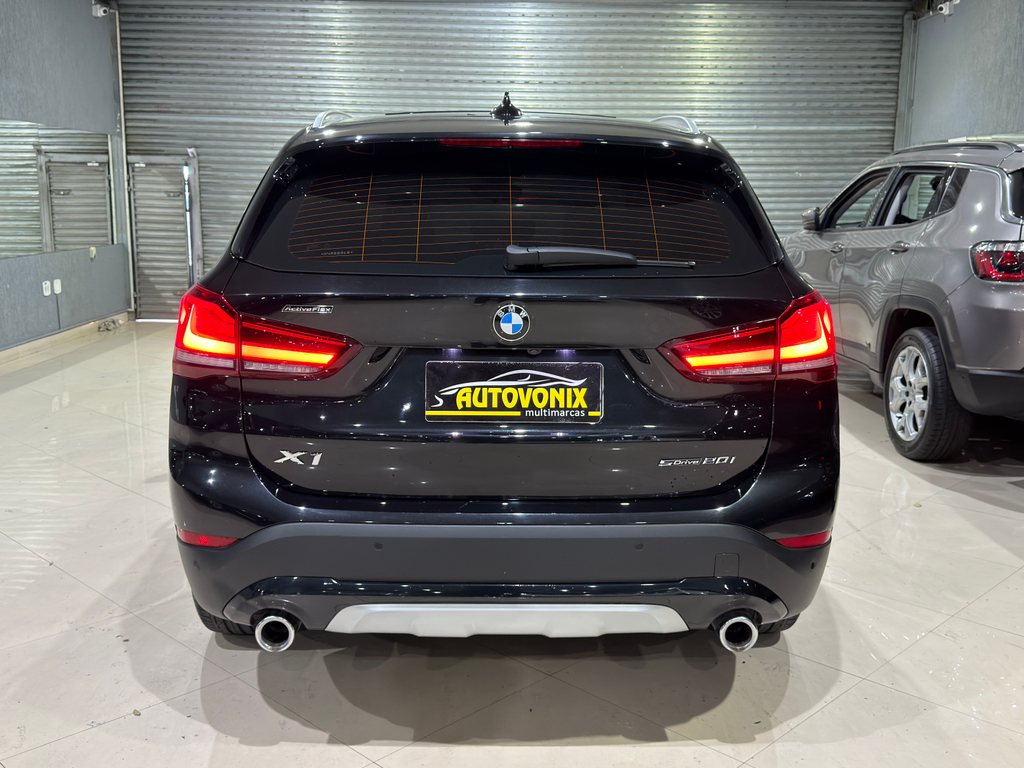 BMW X1 Preto