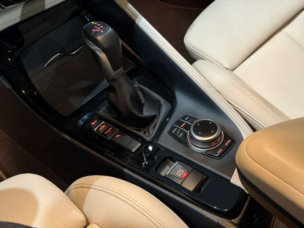 BMW X1 Preto