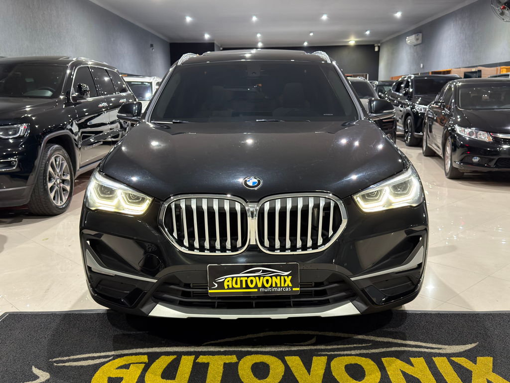 BMW X1 Preto