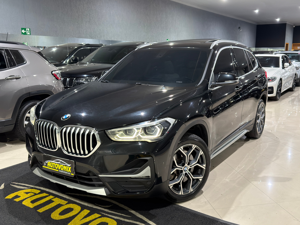 BMW X1 Preto