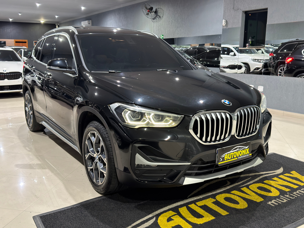 BMW X1 Preto