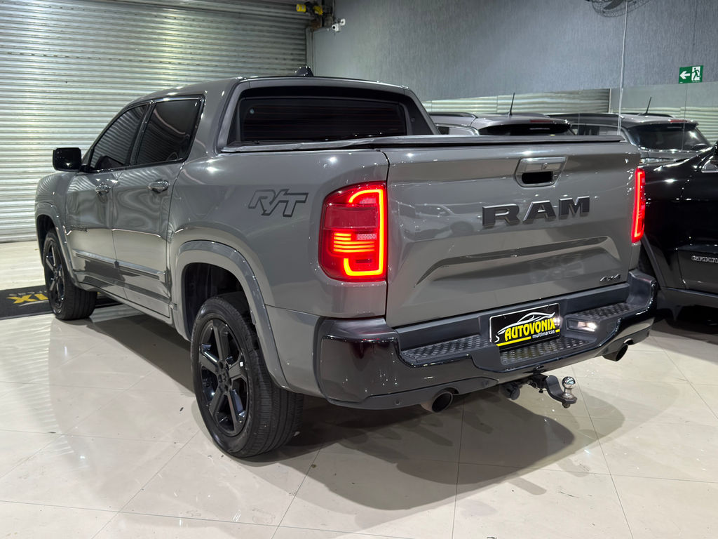 Ram RAMPAGE Cinza
