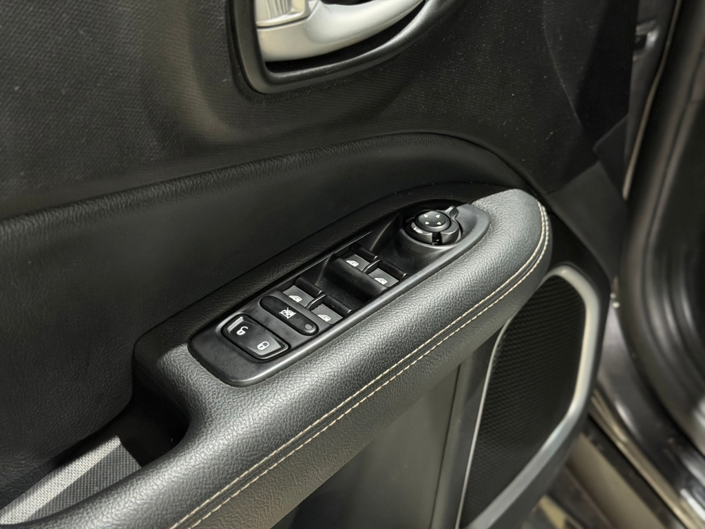 Fiat Toro Cinza