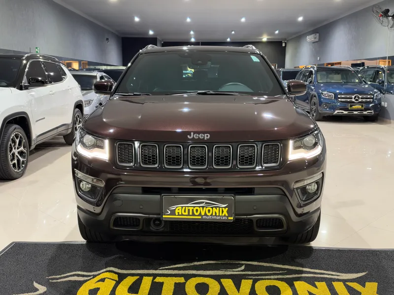 Jeep Compass Marrom