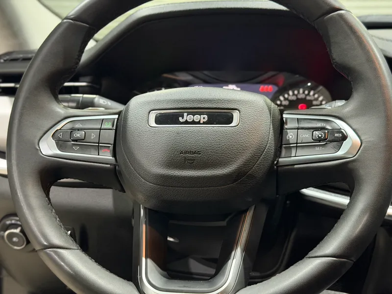 Jeep Compass Cinza