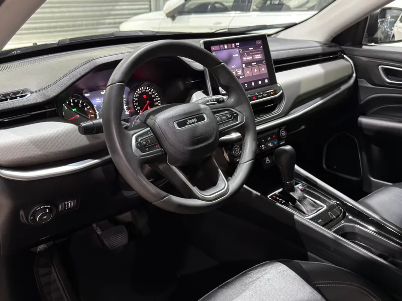 Jeep Compass Cinza