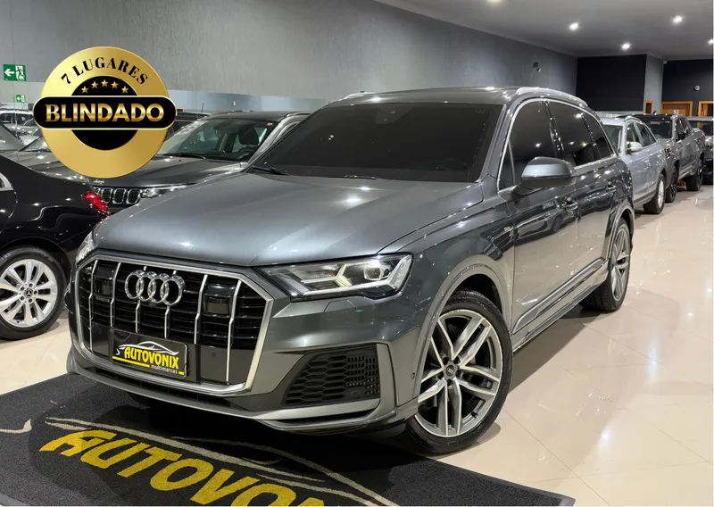 Audi Q7 Cinza