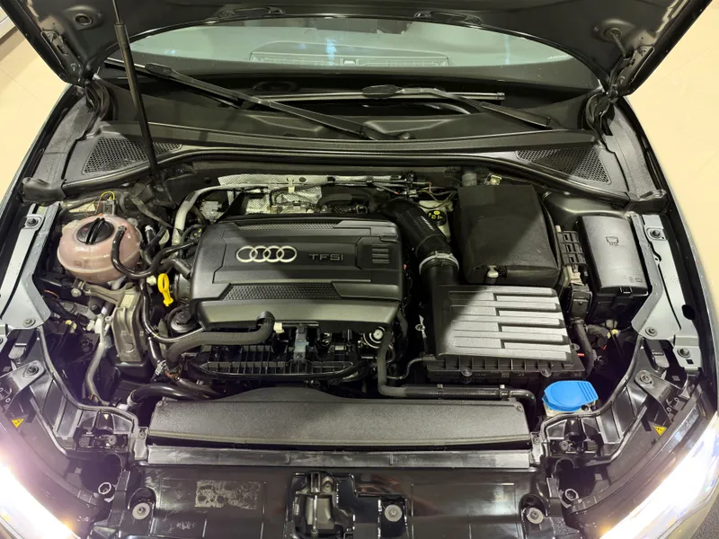Audi A3 Sedan Cinza