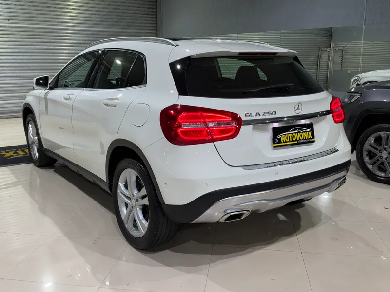 Mercedes Benz GLA-250 Branco