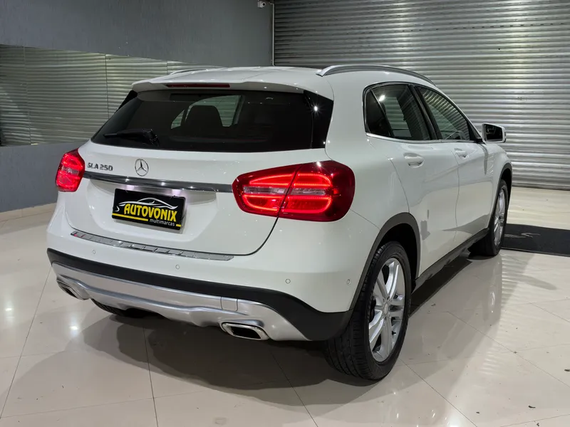 Mercedes Benz GLA-250 Branco