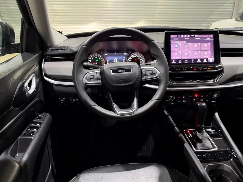 Jeep Compass Preto
