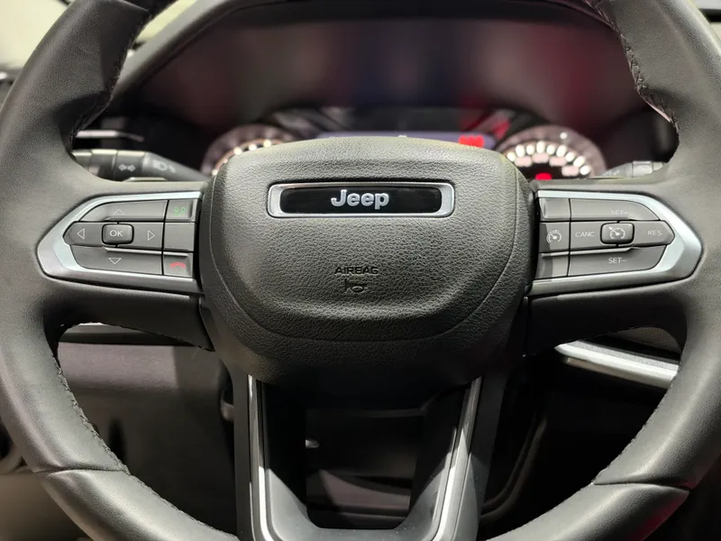 Jeep Compass Preto