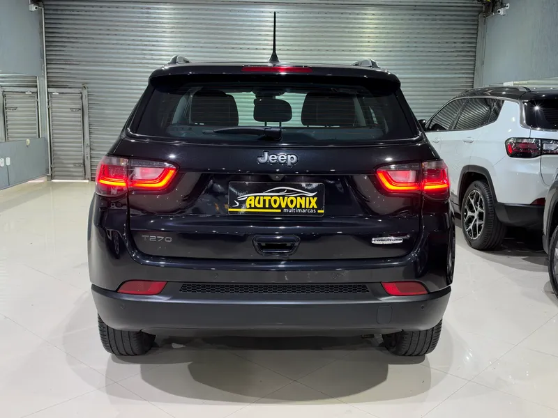 Jeep Compass Preto
