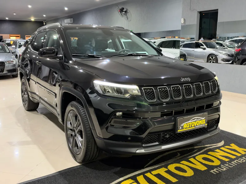 Jeep Compass Preto