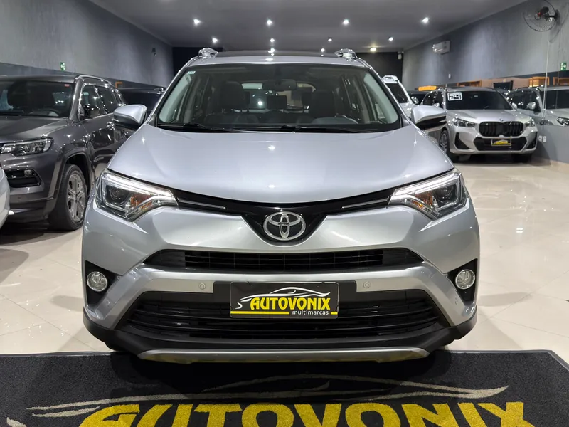 Toyota RAV4 Prata