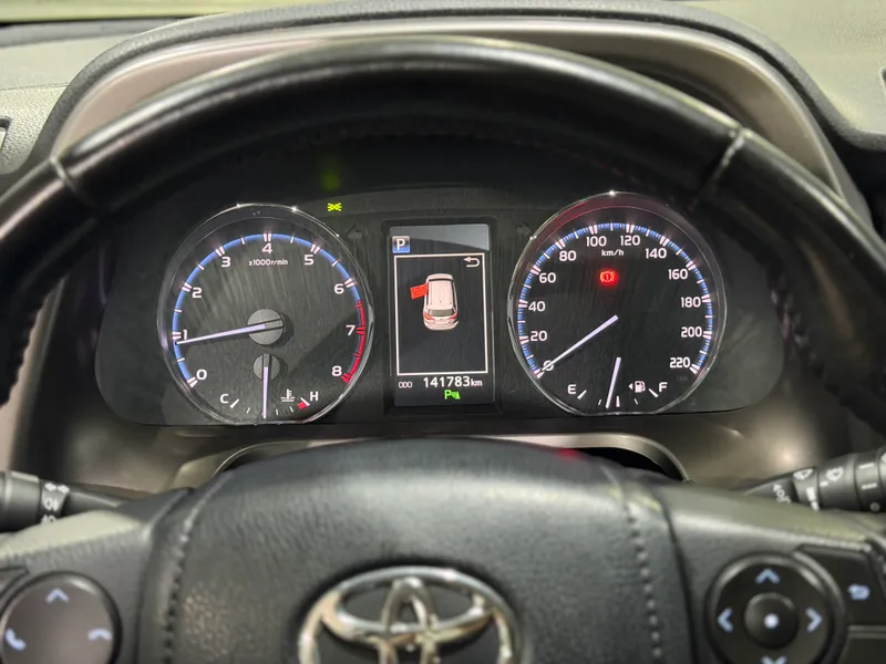 Toyota RAV4 Prata