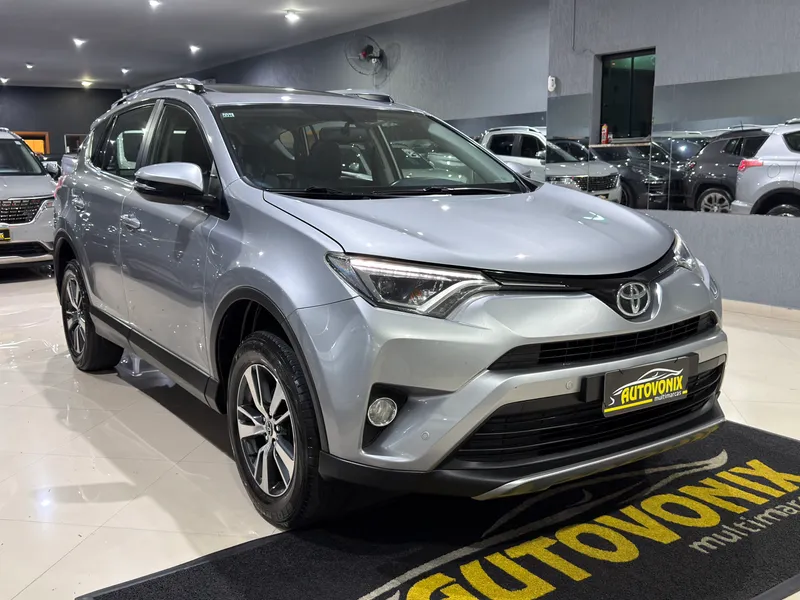 Toyota RAV4 Prata