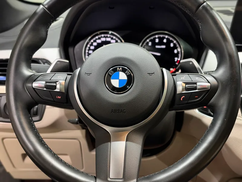 BMW X1 Preto