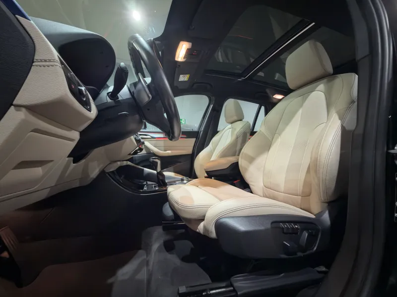 BMW X1 Preto